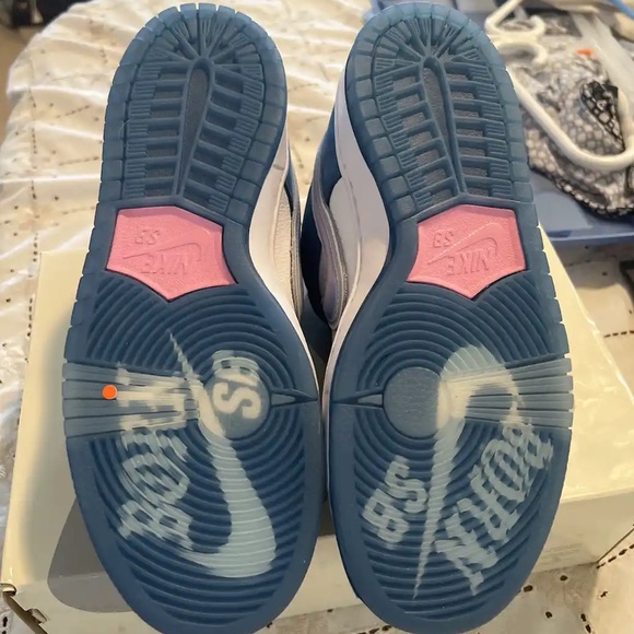 Born X Raised nike dunks - Picture 2 of 4